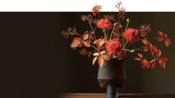 MỗI bình hoa là một khoảnh khắc tuyệt vờI